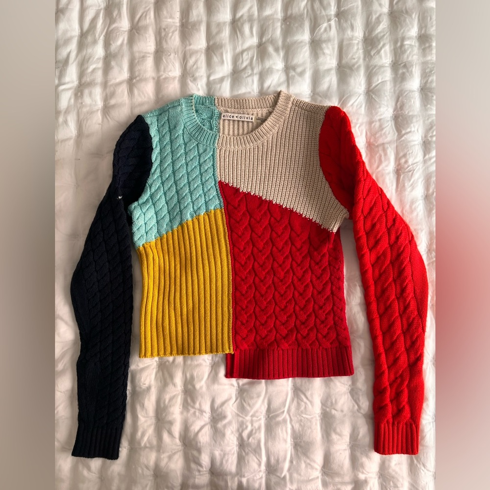 Alice + Olivia cropped block print sweater